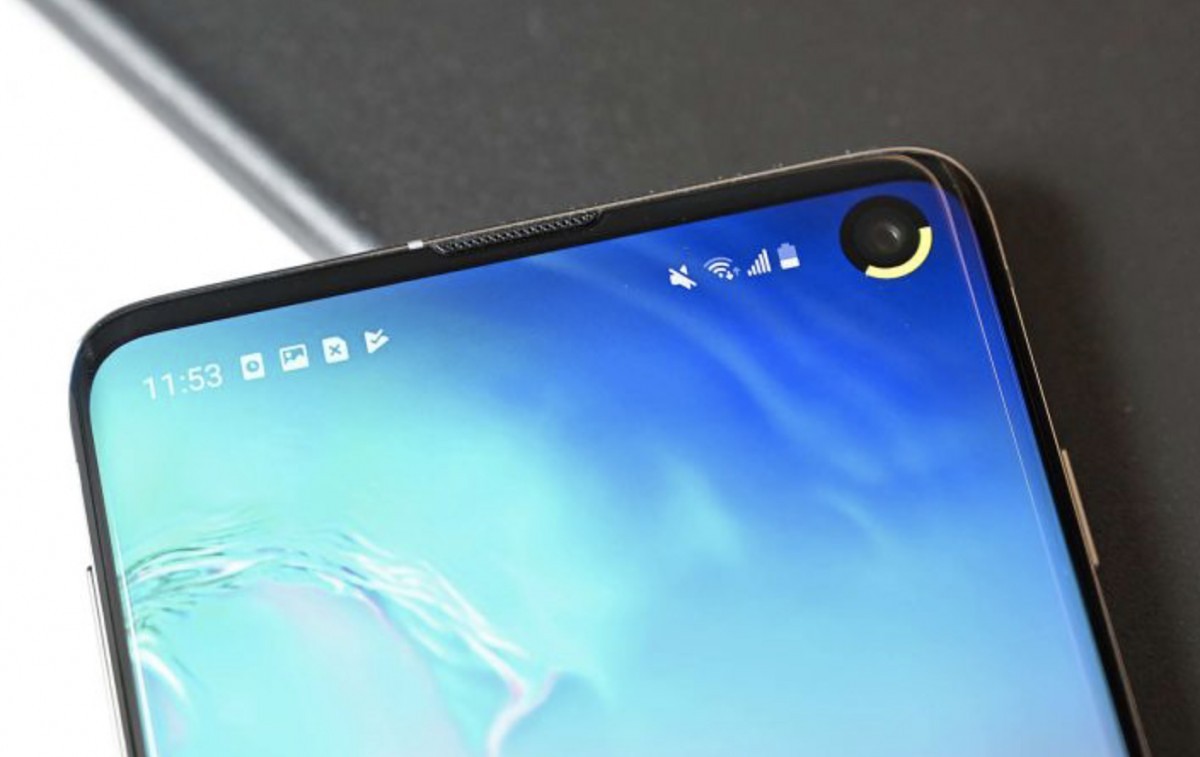 create a notification light for Galaxy S10 Camera Cut-Out