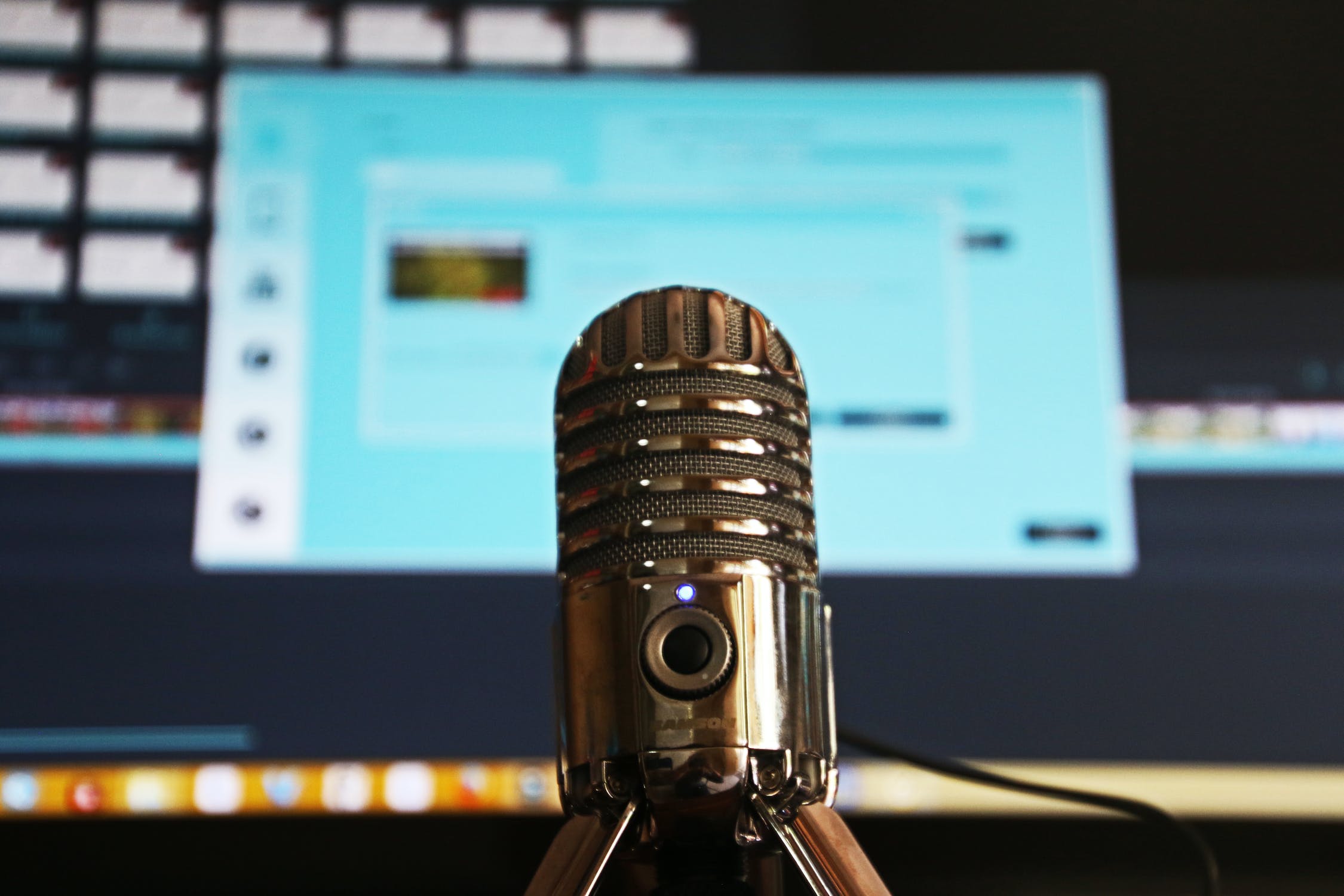 7 Tips for Podcasting with GarageBand 2021